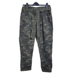 TOPSHOP Camo Belted Paperbag Pants (size 10)